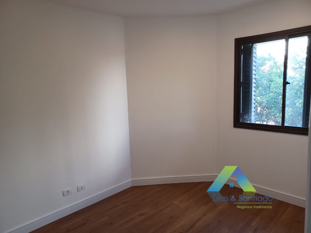 Apartamento para alugar com 4 quartos, 96m² - Foto 20