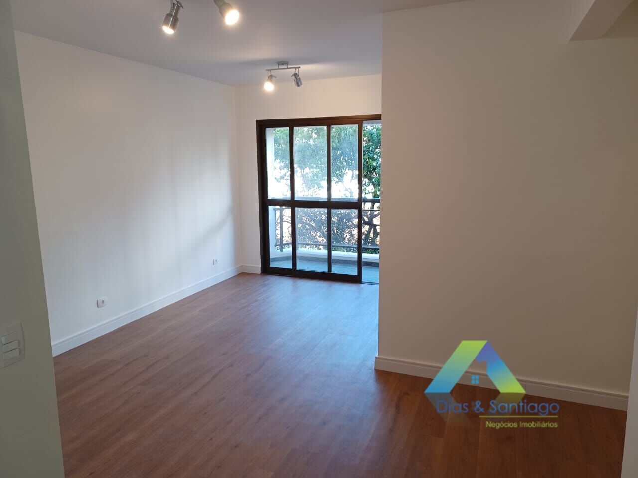 Apartamento para alugar com 4 quartos, 96m² - Foto 4