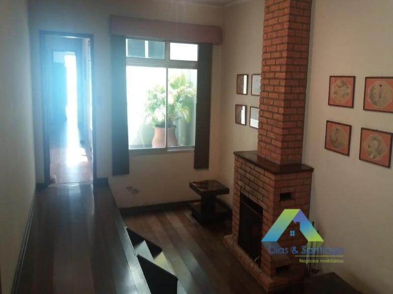 Casa à venda com 4 quartos, 450m² - Foto 5