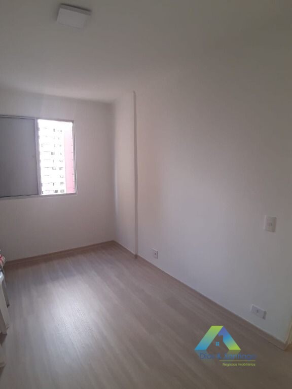 Apartamento à venda com 2 quartos, 52m² - Foto 4