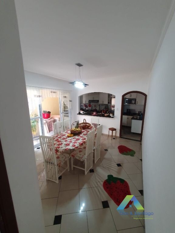 Sobrado à venda com 3 quartos, 280m² - Foto 17