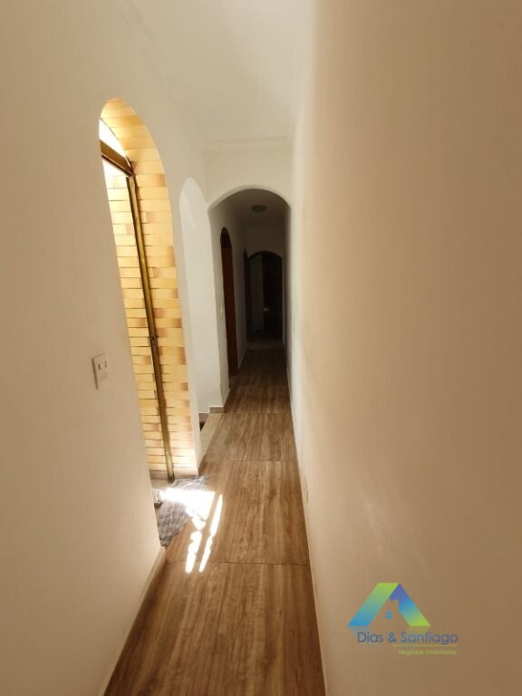 Sobrado à venda com 3 quartos, 280m² - Foto 5