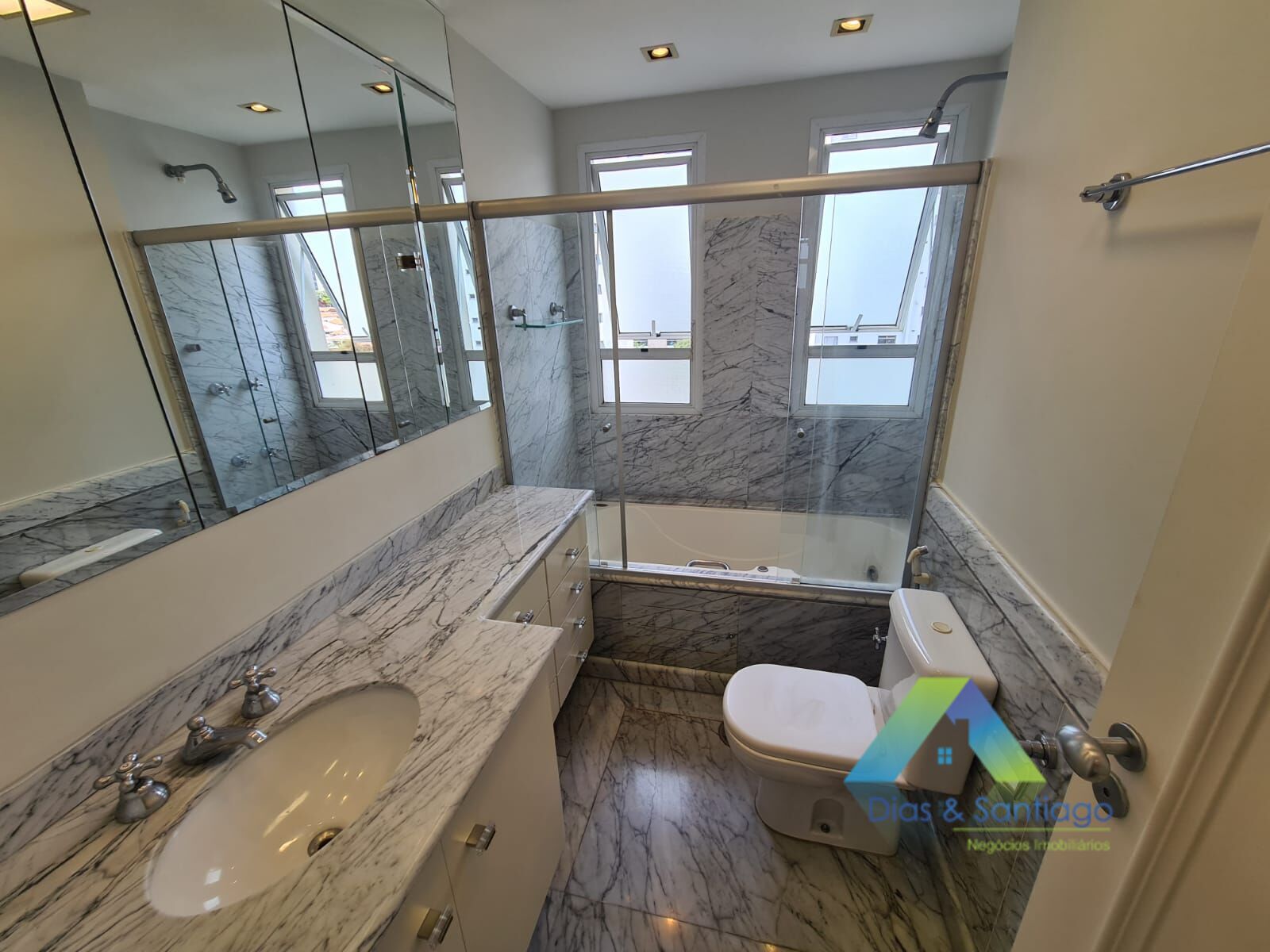 Apartamento, 3 quartos, 250 m² - Foto 20