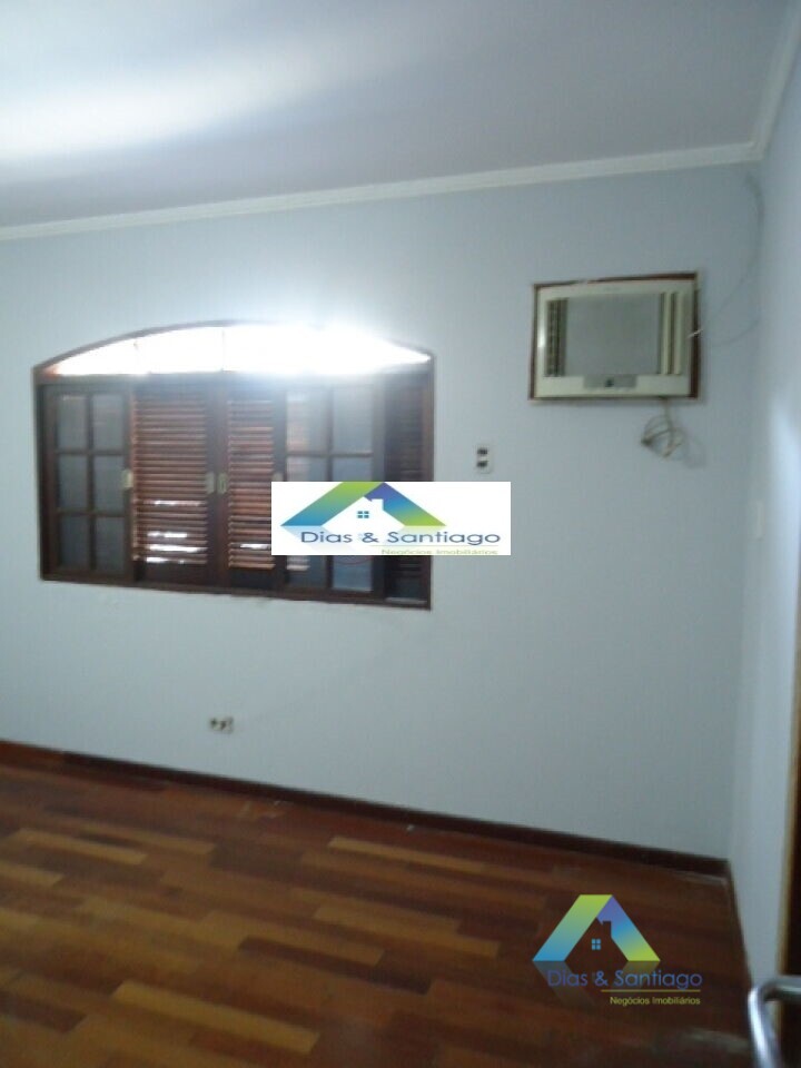 Sobrado à venda com 4 quartos, 480m² - Foto 10