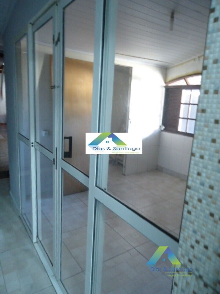 Sobrado à venda com 4 quartos, 480m² - Foto 17