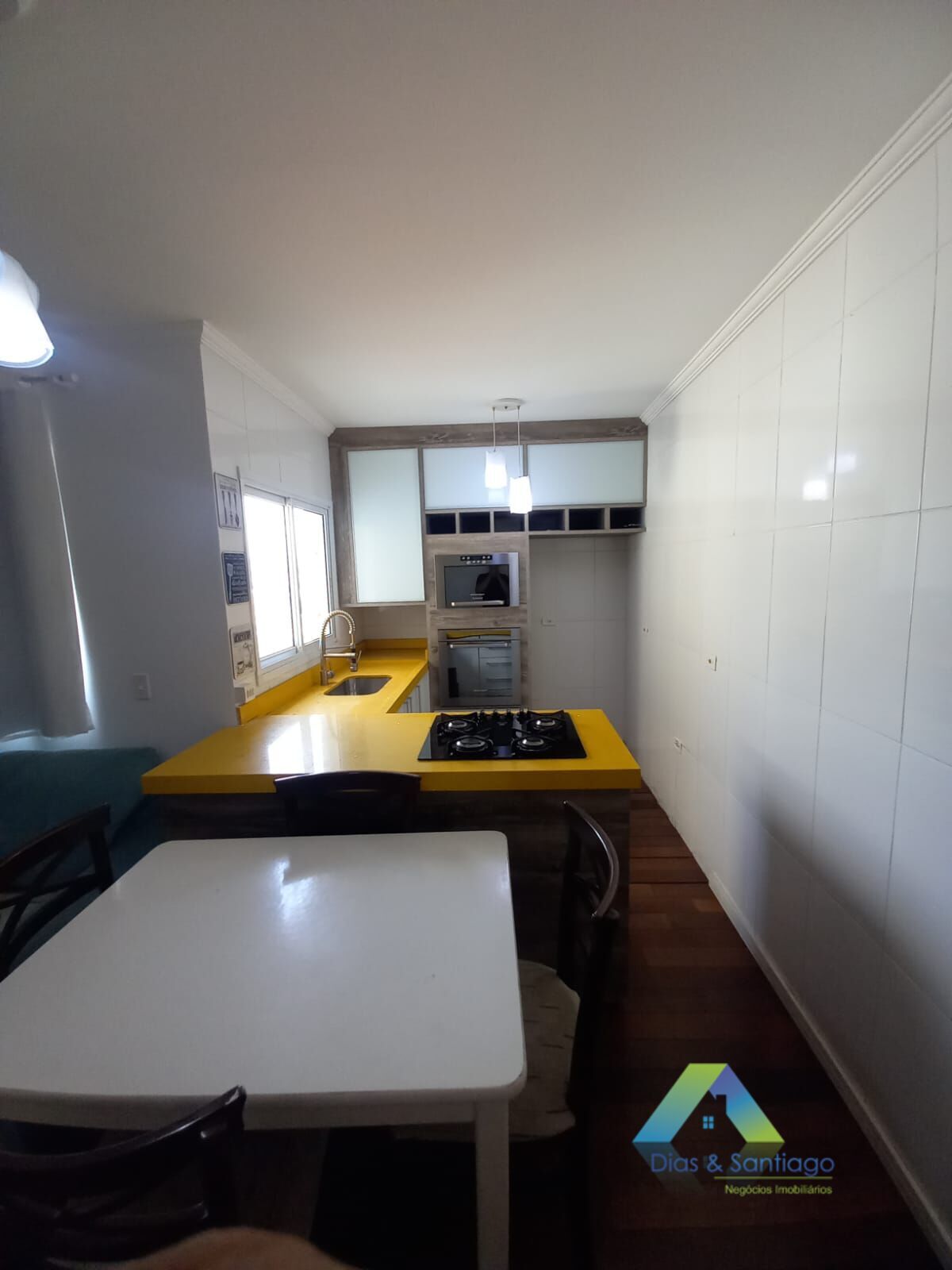 Cobertura à venda com 2 quartos, 100m² - Foto 3