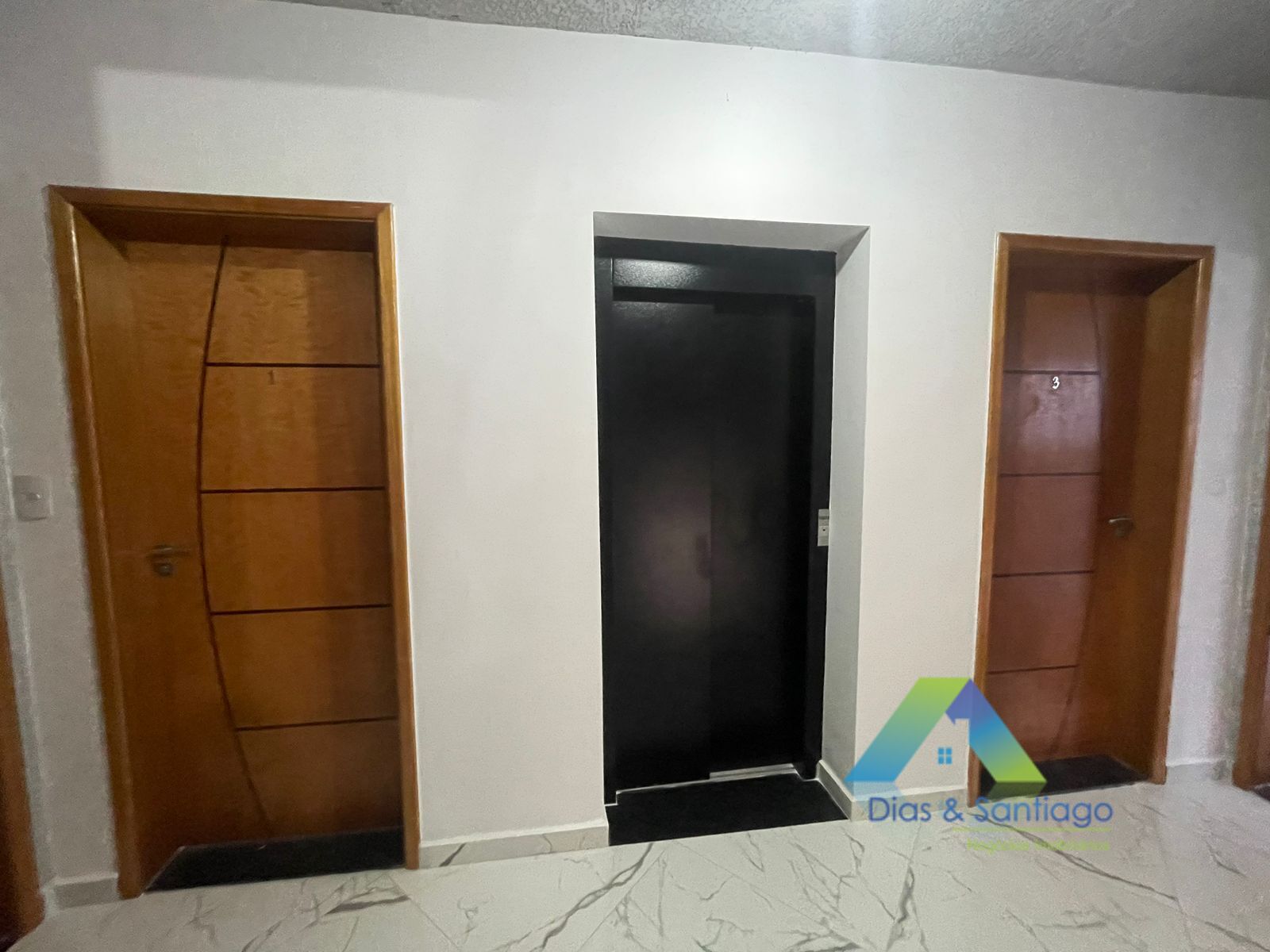 Cobertura à venda com 2 quartos, 106m² - Foto 7