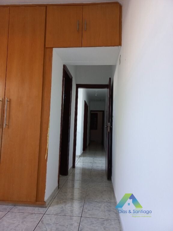 Sobrado à venda com 3 quartos, 230m² - Foto 34