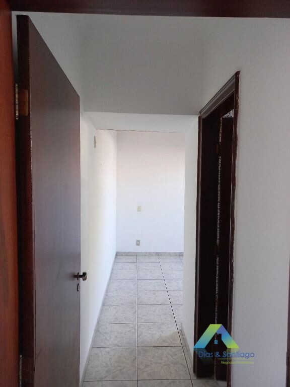 Sobrado à venda com 3 quartos, 230m² - Foto 30