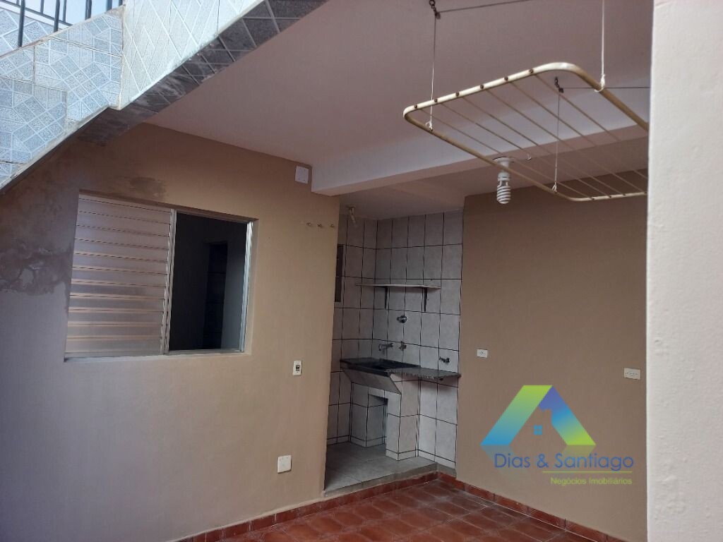 Sobrado à venda com 3 quartos, 230m² - Foto 17