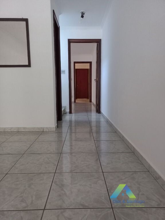 Sobrado à venda com 3 quartos, 230m² - Foto 8