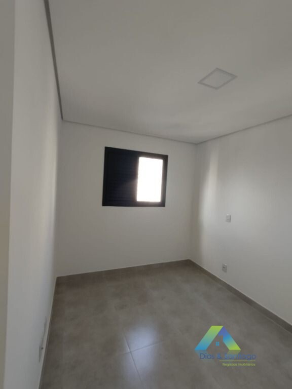 Apartamento à venda com 2 quartos, 100m² - Foto 18