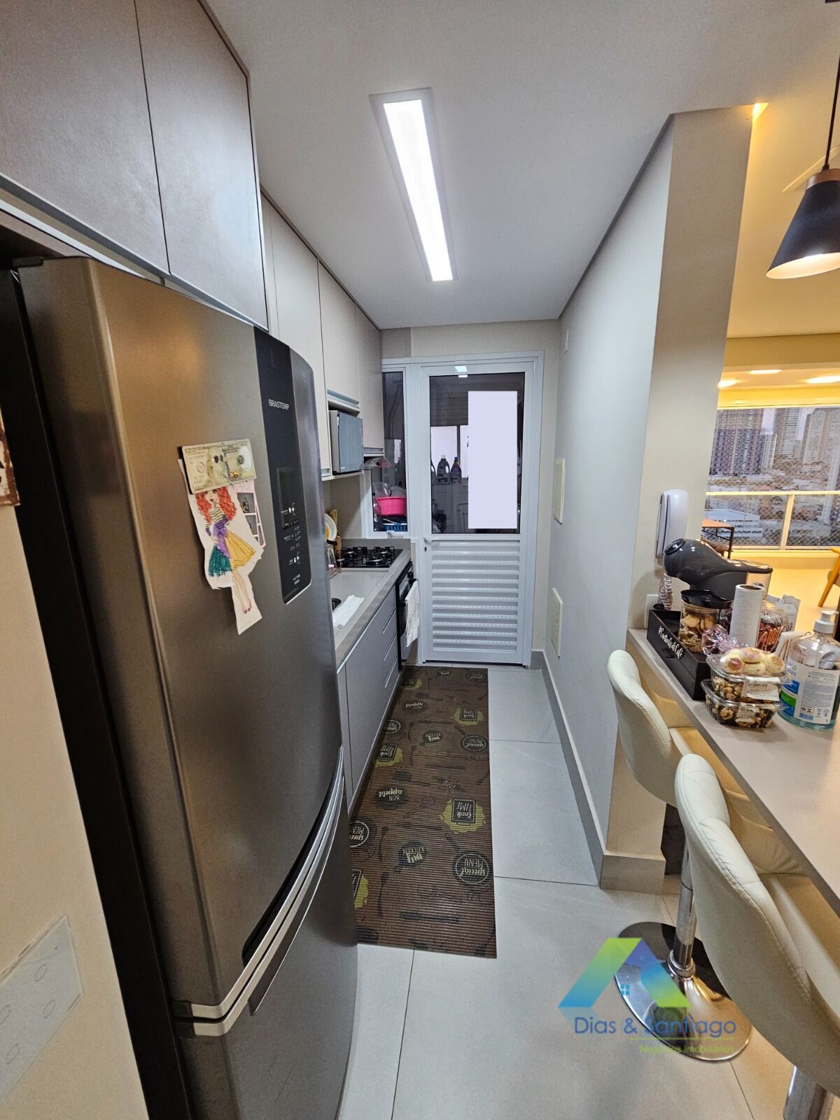 Apartamento à venda com 2 quartos, 72m² - Foto 8