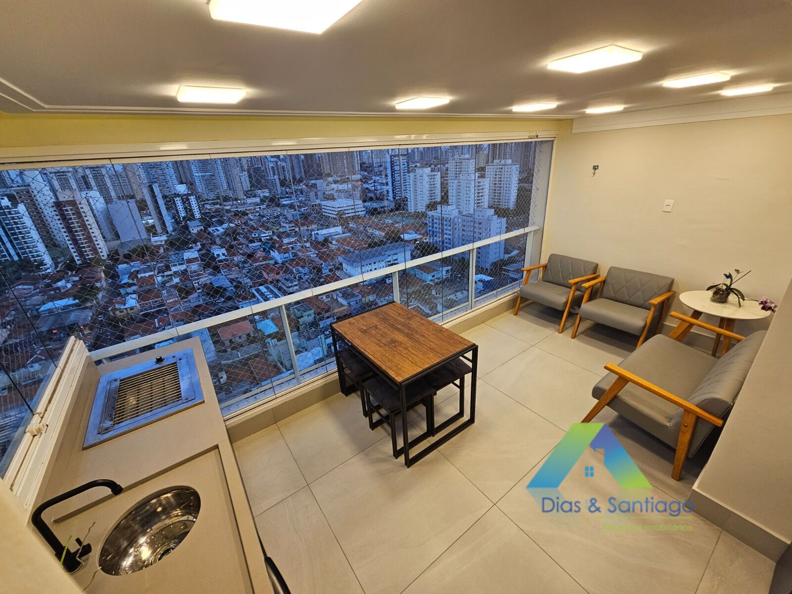 Apartamento à venda com 2 quartos, 72m² - Foto 5