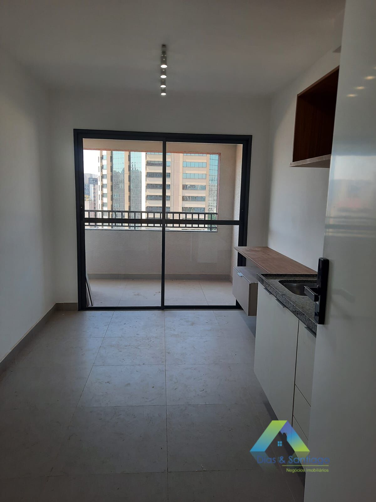 Apartamento para alugar com 1 quarto, 31m² - Foto 1