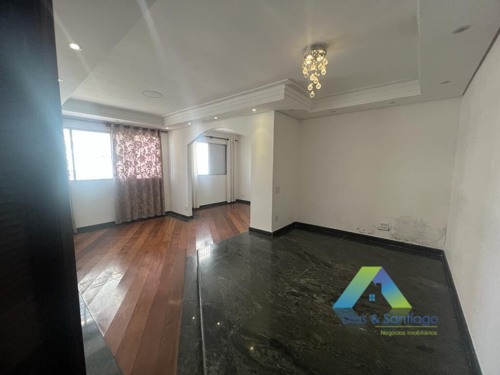 Apartamento à venda com 2 quartos, 68m² - Foto 1