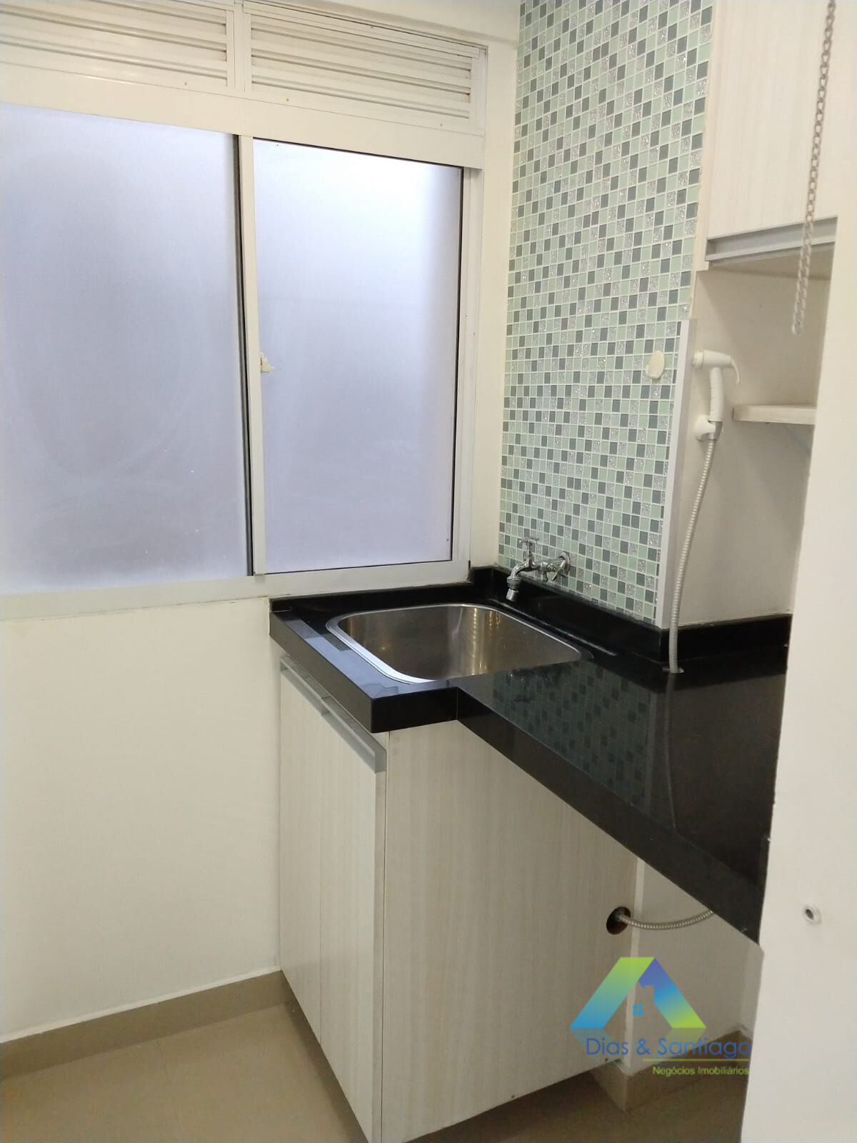 Apartamento à venda com 2 quartos, 58m² - Foto 3