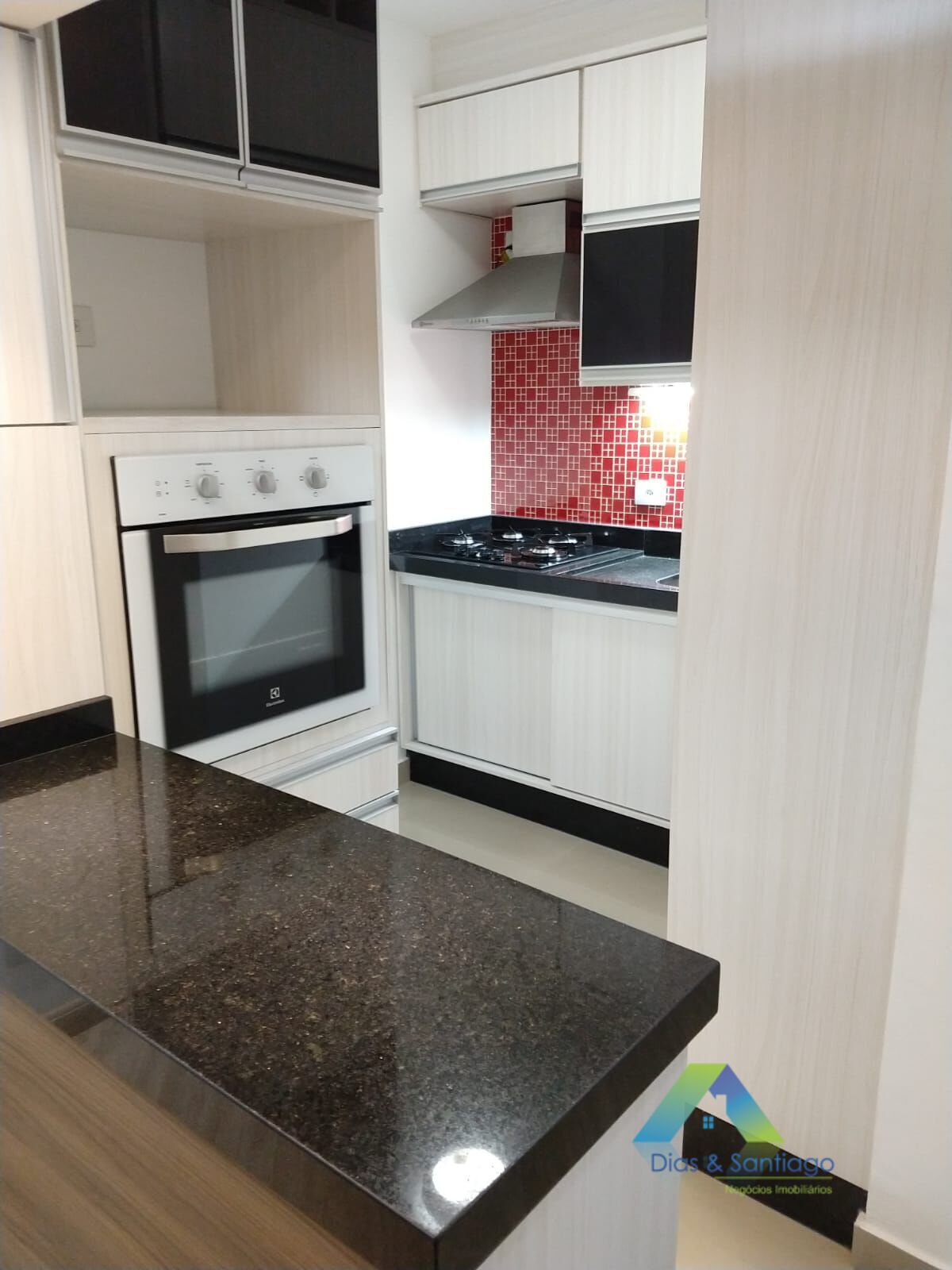 Apartamento à venda com 2 quartos, 58m² - Foto 4