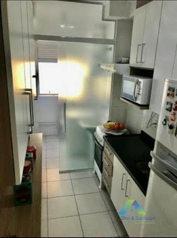 Apartamento à venda com 3 quartos, 83m² - Foto 12