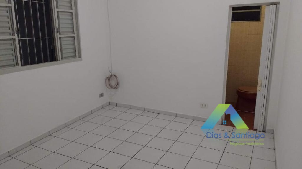 Casa à venda com 3 quartos, 113m² - Foto 14