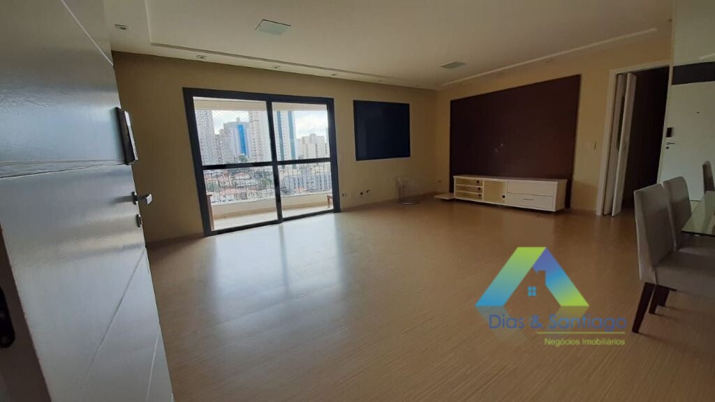 Apartamento à venda com 3 quartos, 114m² - Foto 1