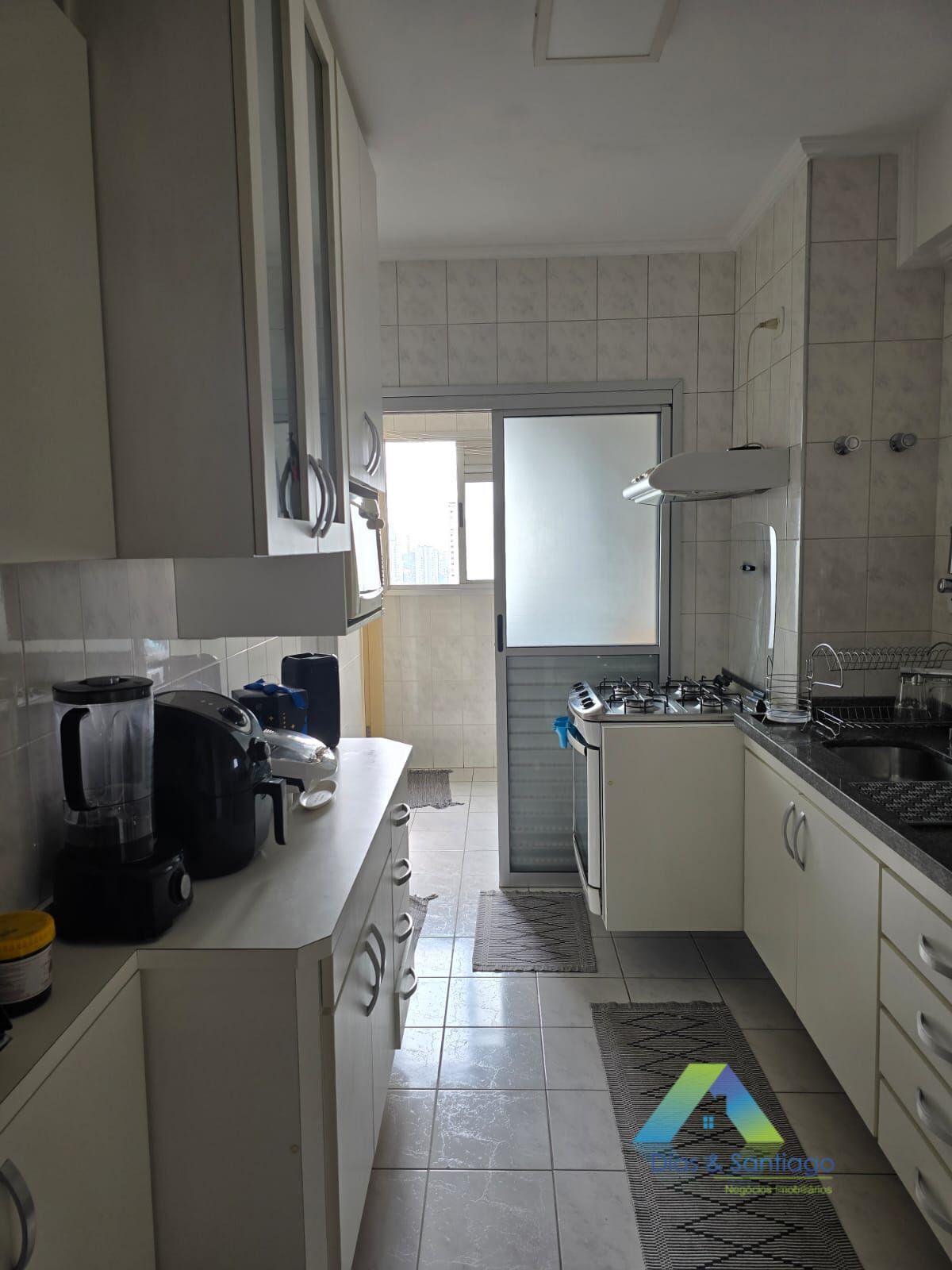 Apartamento à venda com 3 quartos, 79m² - Foto 18