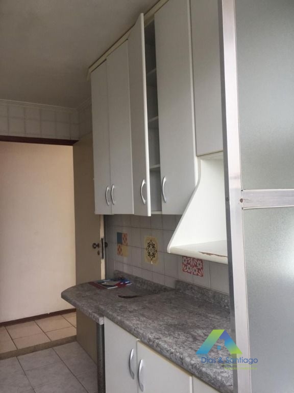 Apartamento à venda com 2 quartos, 58m² - Foto 5