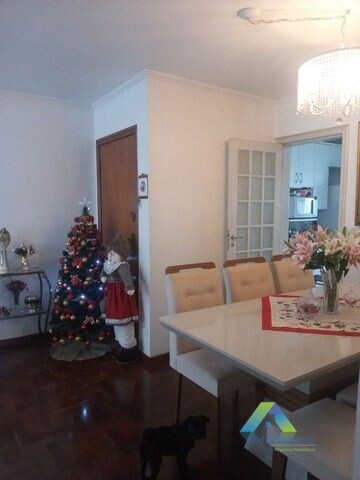 Apartamento à venda com 3 quartos, 81m² - Foto 1