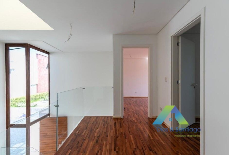 Casa à venda com 4 quartos, 786m² - Foto 25