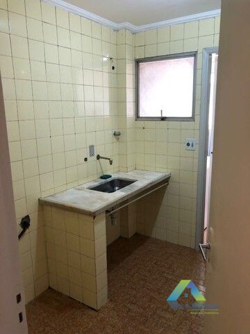 Apartamento à venda com 1 quarto, 44m² - Foto 2