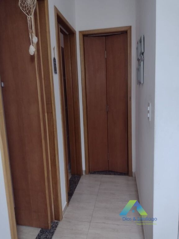 Apartamento à venda com 2 quartos, 62m² - Foto 8