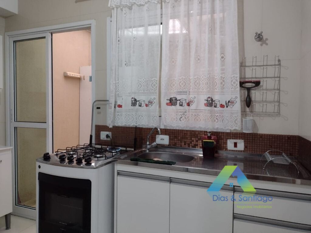 Apartamento à venda com 2 quartos, 62m² - Foto 2