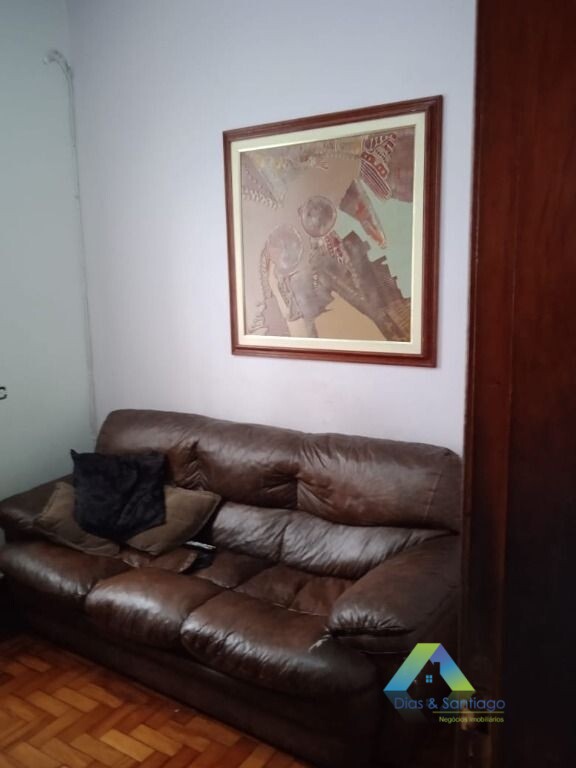 Sobrado à venda com 6 quartos, 250m² - Foto 25