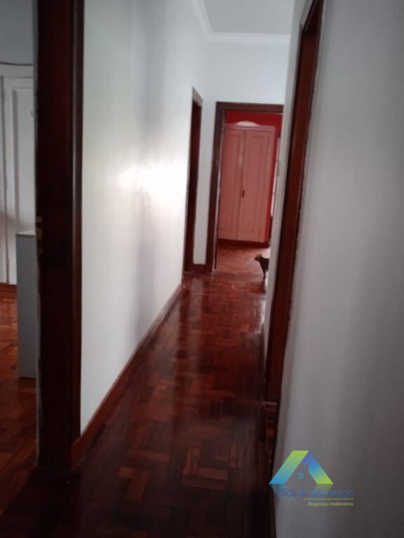 Sobrado à venda com 6 quartos, 250m² - Foto 8