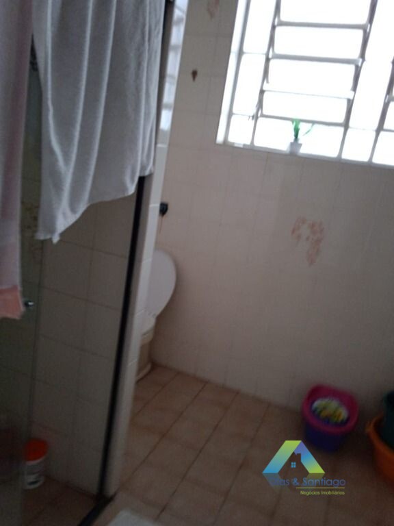 Sobrado à venda com 6 quartos, 250m² - Foto 12