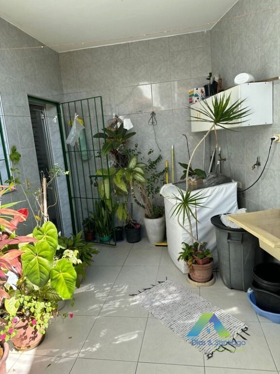 Sobrado à venda com 3 quartos, 191m² - Foto 46