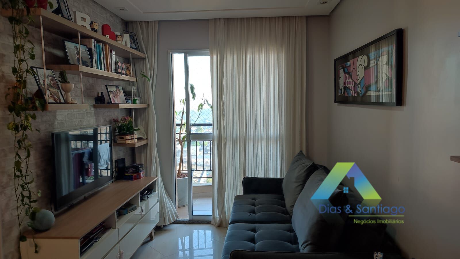 Apartamento à venda com 2 quartos, 58m² - Foto 1