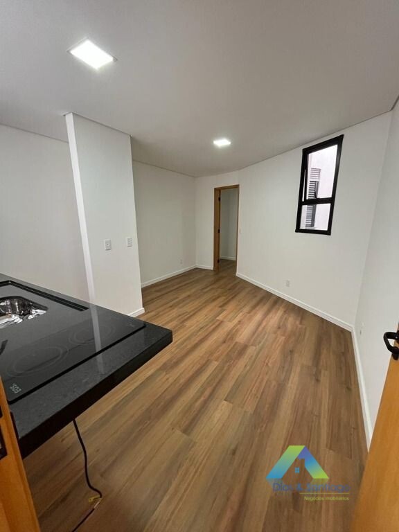 Apartamento à venda com 1 quarto, 31m² - Foto 1