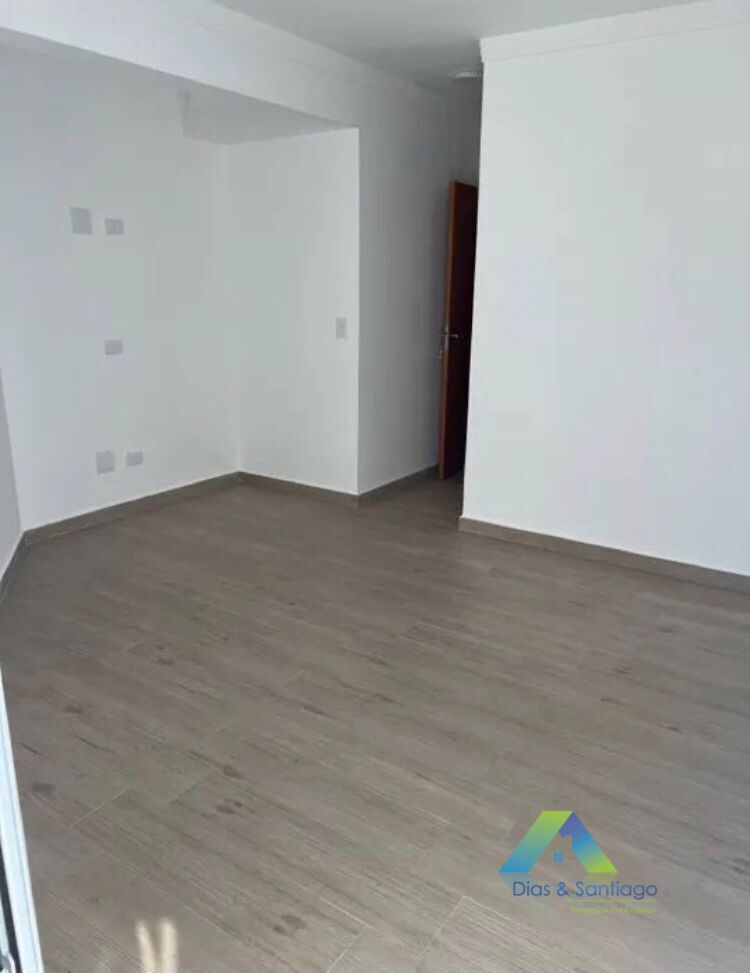 Sobrado à venda com 2 quartos, 129m² - Foto 4