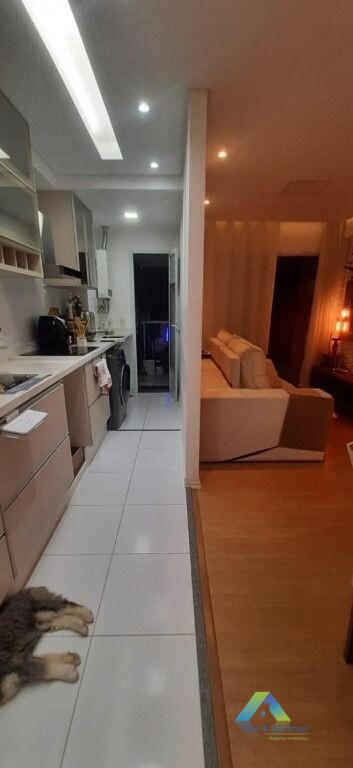 Apartamento à venda com 2 quartos, 63m² - Foto 6