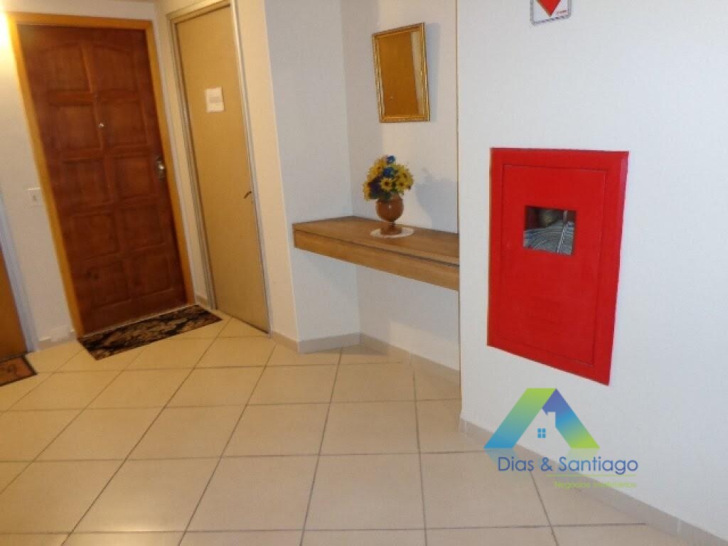 Apartamento à venda com 3 quartos, 80m² - Foto 17