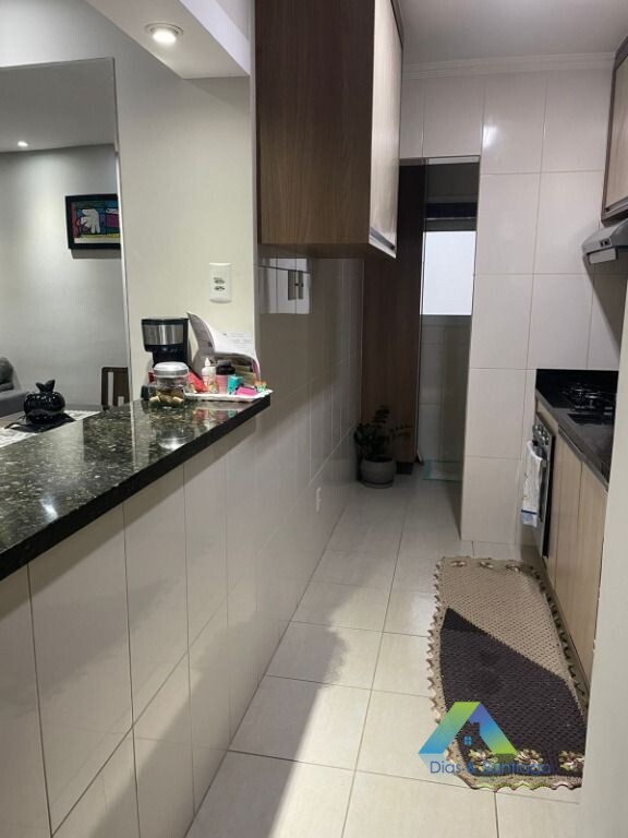 Apartamento à venda com 2 quartos, 50m² - Foto 9