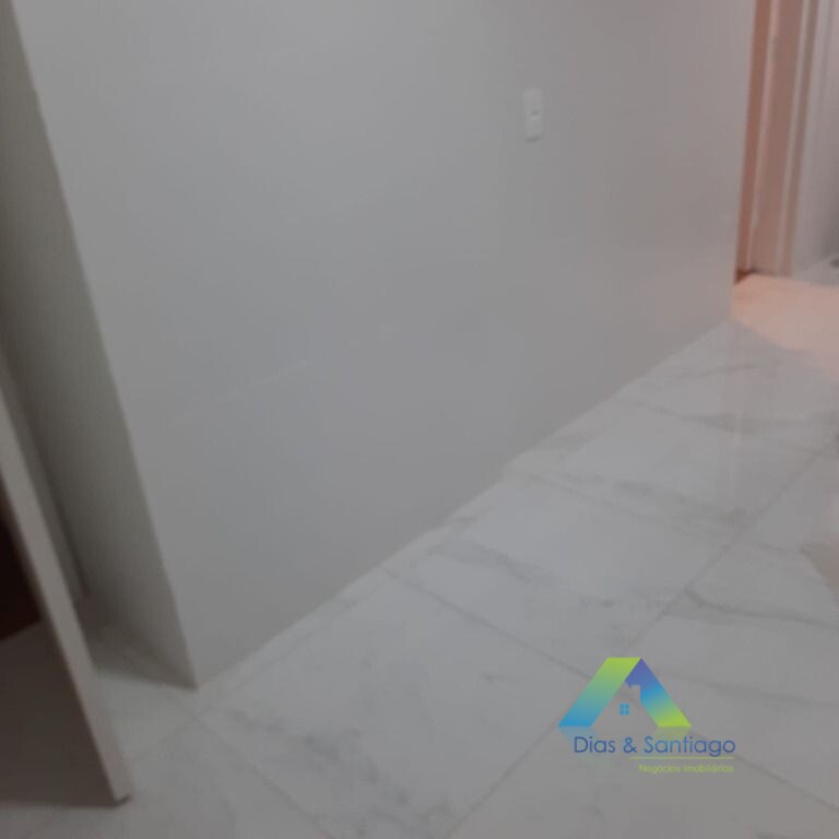 Apartamento à venda com 4 quartos, 115m² - Foto 17