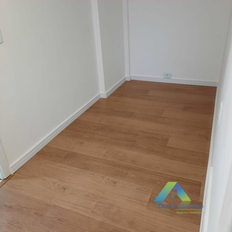 Apartamento à venda com 4 quartos, 115m² - Foto 14