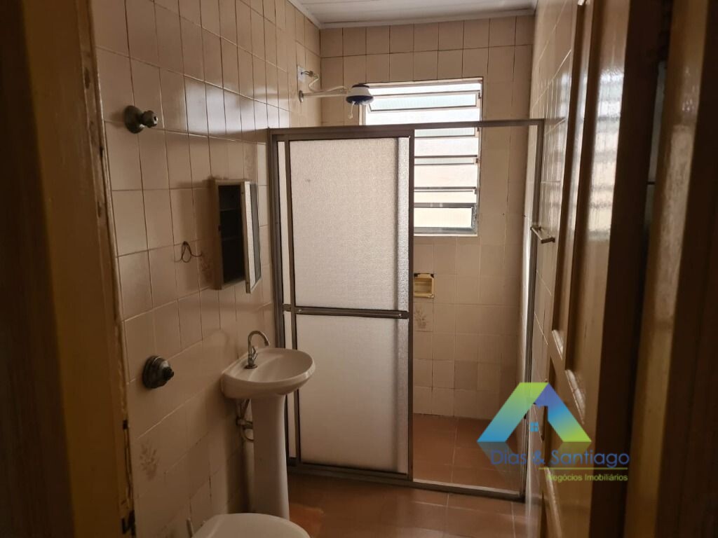 Casa à venda com 2 quartos, 94m² - Foto 11