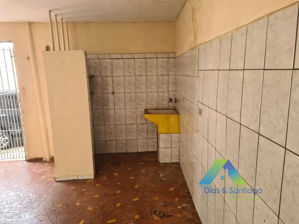 Casa à venda com 2 quartos, 94m² - Foto 15