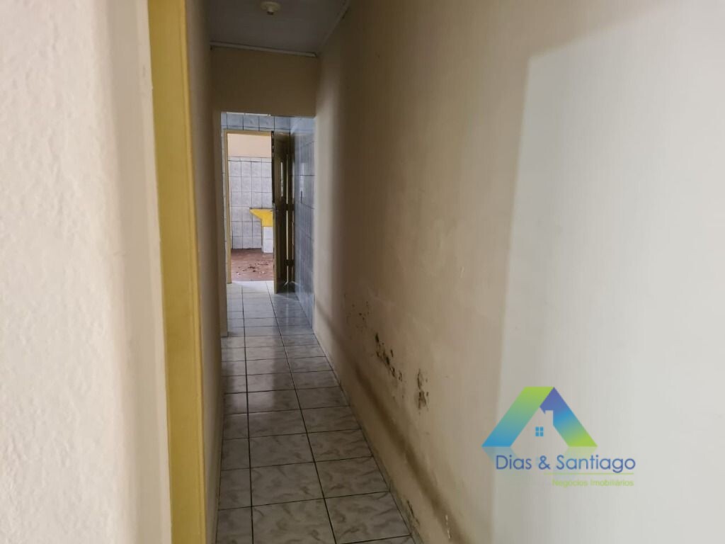 Casa à venda com 2 quartos, 94m² - Foto 9