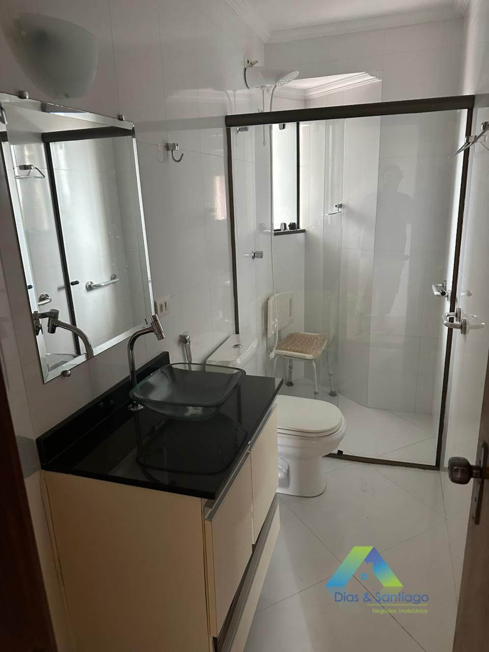 Apartamento à venda com 2 quartos, 70m² - Foto 17