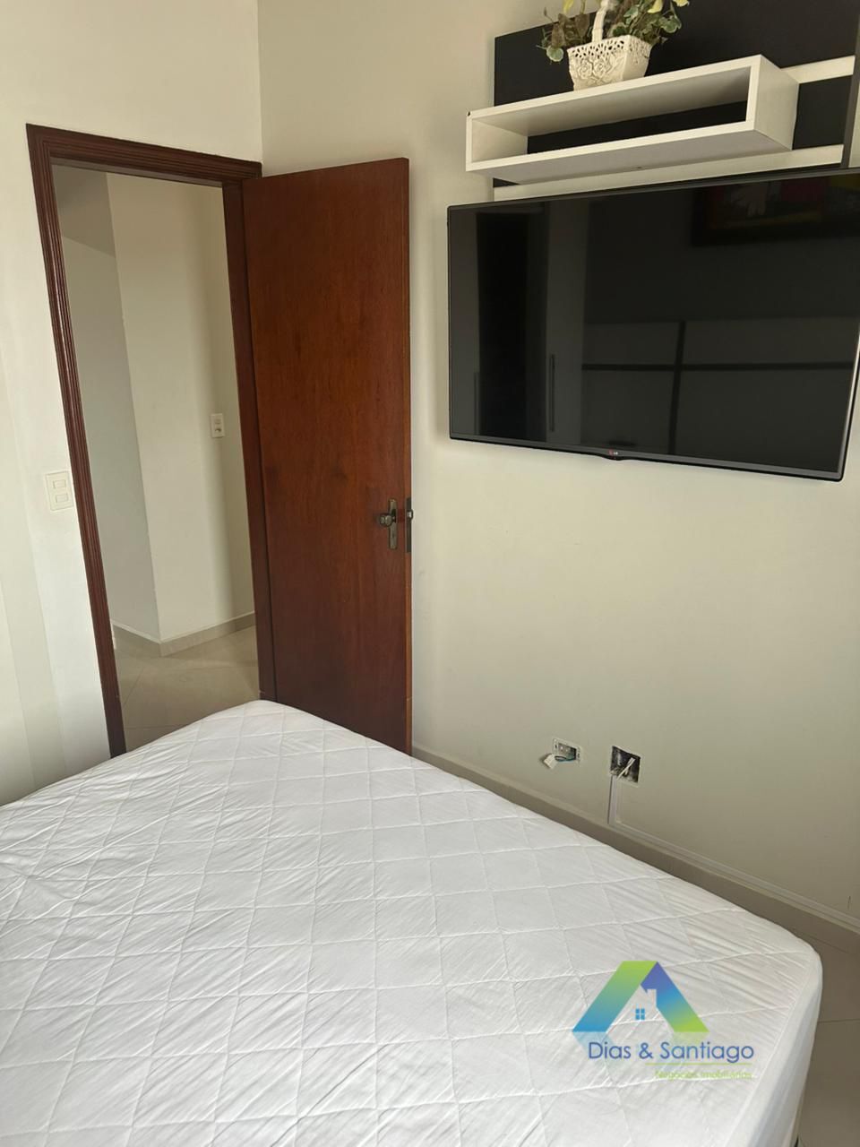 Apartamento à venda com 2 quartos, 70m² - Foto 10