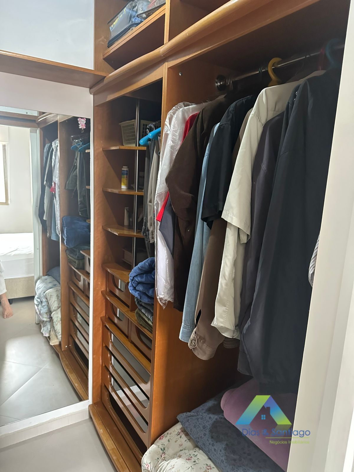 Apartamento à venda com 2 quartos, 70m² - Foto 15